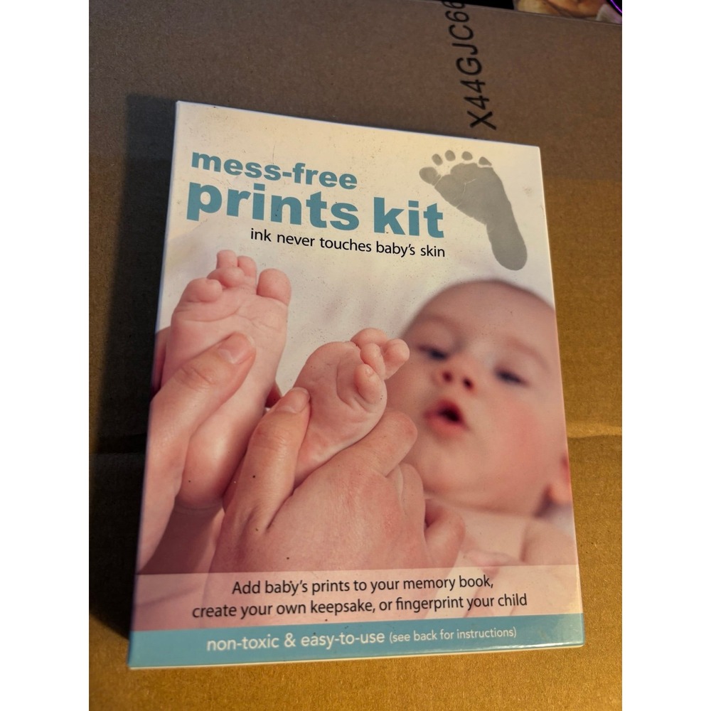 Mess-Free Baby Hand & Footprint Ink Pad Keepsake Kit, Non-Toxic